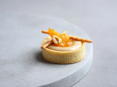 Carat Supercrem White 516F